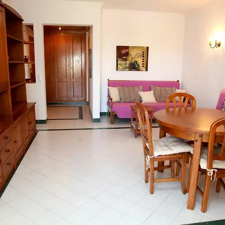 Apartamento Dos Salgados * Albufeira